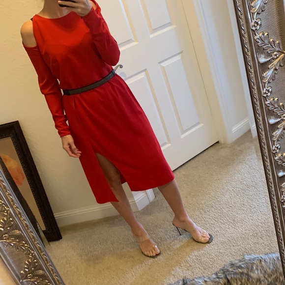 Halston Heritage Red Belted Crepe Cold Shoulder Sheath Dress Sz 6 - Picture 8 of 17